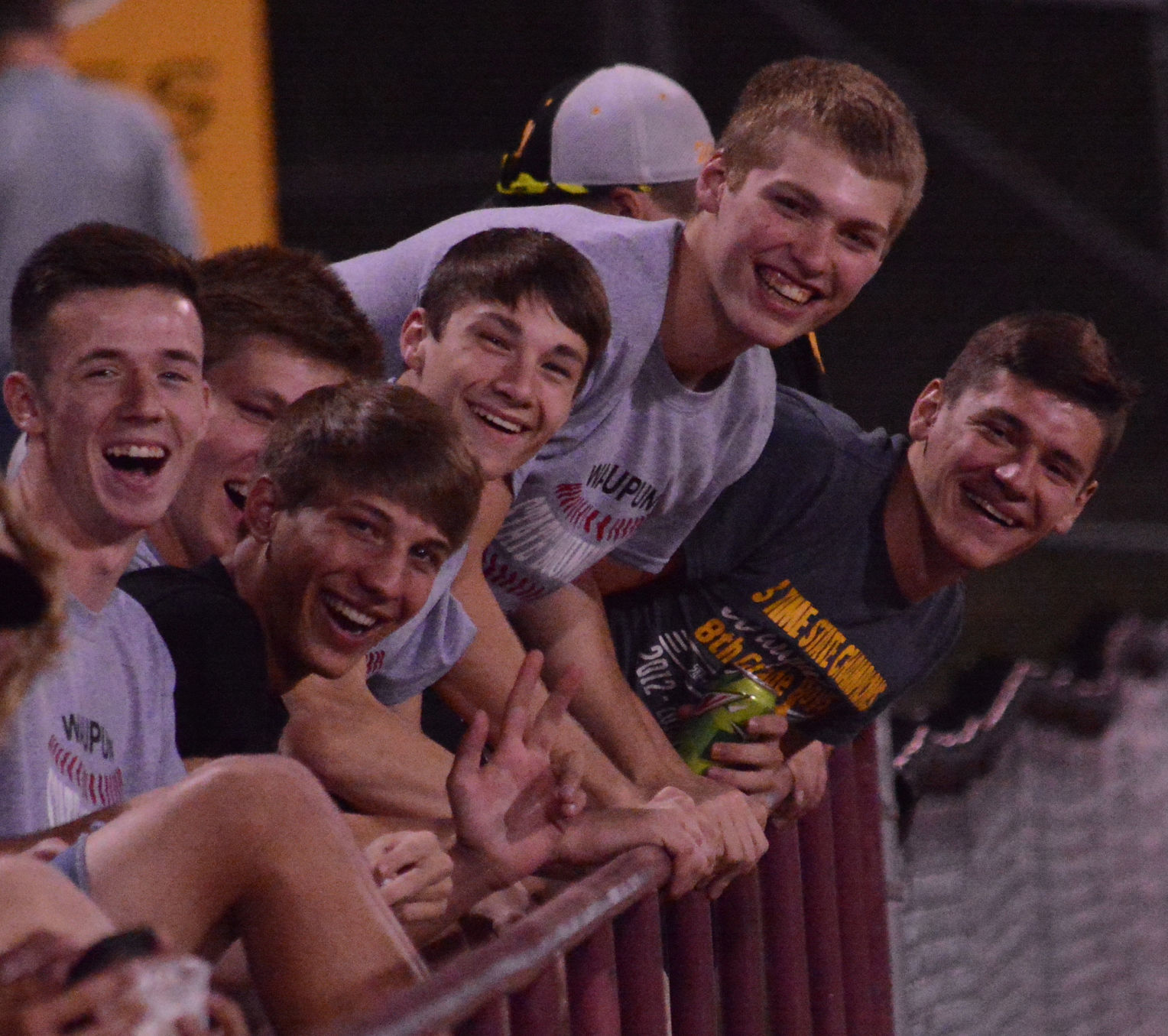 Waupun Students Cheer